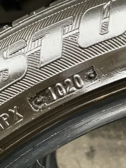 235/45 R19 Bridgestone Dueler 20г пара шин летних