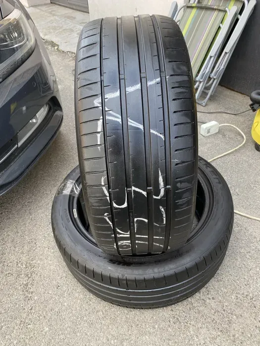 235/45 R18 Falken Azenis 22г, пара шин летних