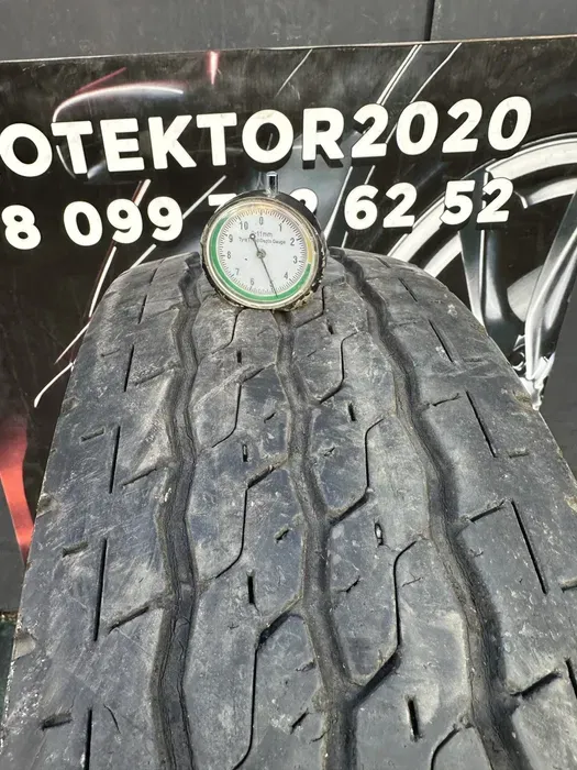 215/70 R15C Firestone VanHawk 2, комплект шин летних.