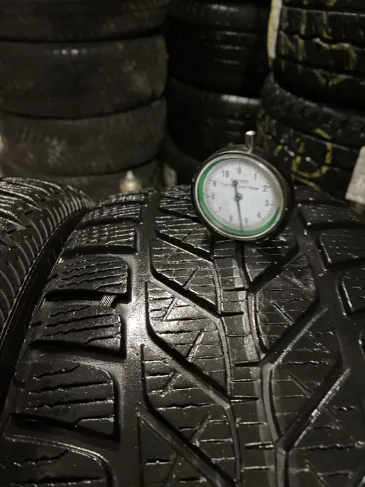 215/55 R16 Fulda Kristall пара шин зимних.