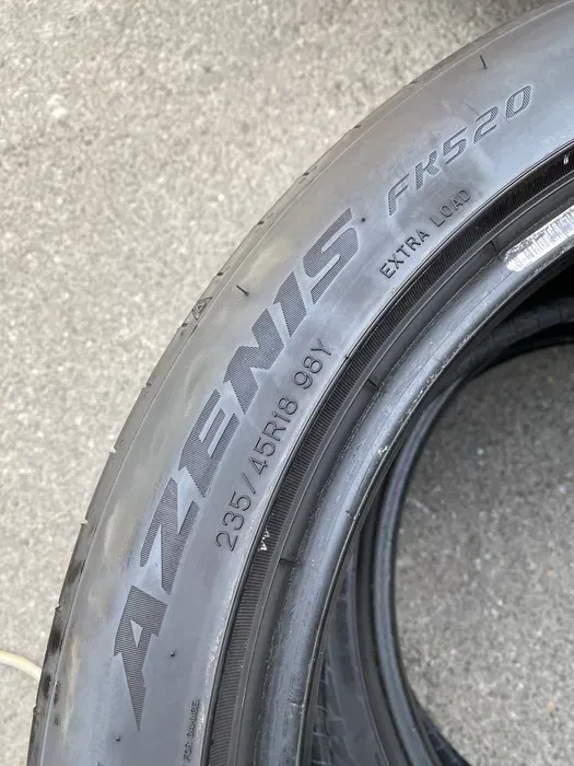 235/45 R18 Falken Azenis 22г, пара шин летних