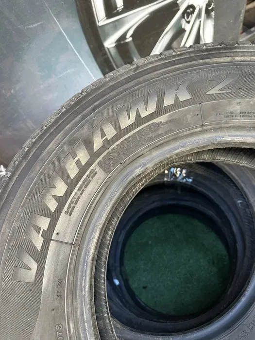 215/70 R15C Firestone VanHawk 2, комплект шин летних.