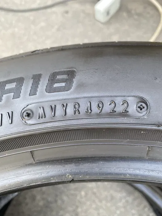 235/45 R18 Falken Azenis 22г, пара шин летних