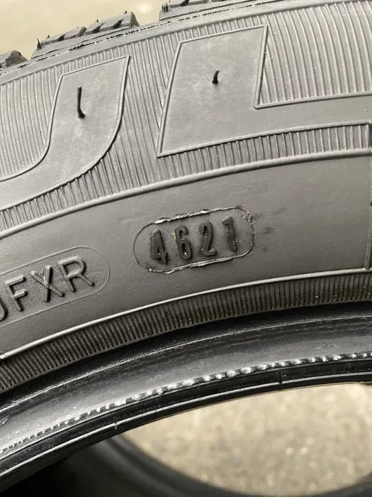 185/60 R15 Fulda Montero 21г, пара шин зимних.