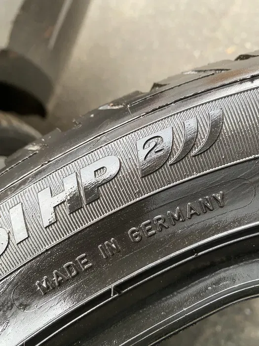245/45 R18 Fulda Kristall Control 21г комплект шин зимних.