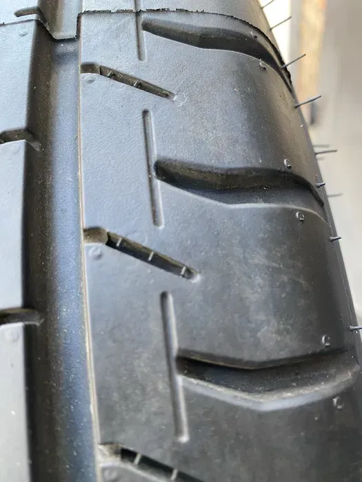 215/65 R16C Falken Linam 22г комплект шин летних