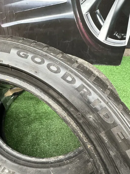 215/45 R17 Goodride Zuper Snow 20г пара шин зимних.
