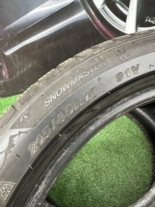 215/45 R17 Goodride Zuper Snow 20г пара шин зимних.