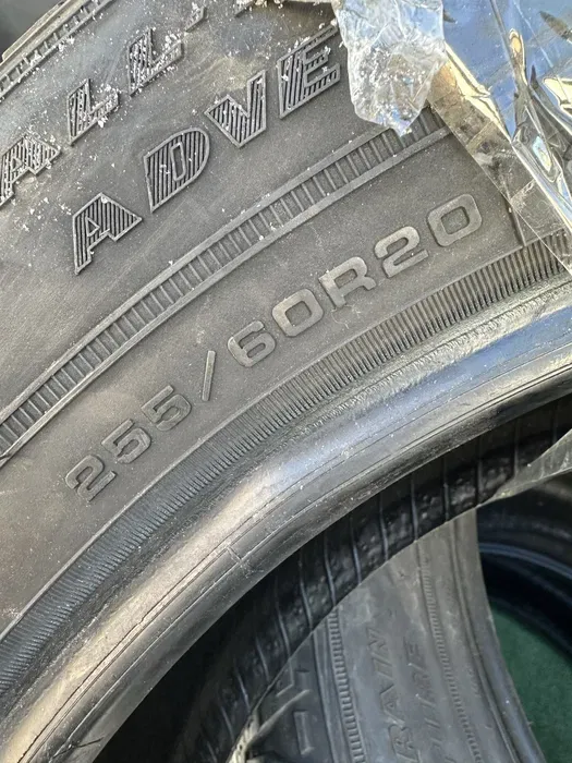 255/60 R20 Good/Year Wrangler 22г комплект шин всесезонных.