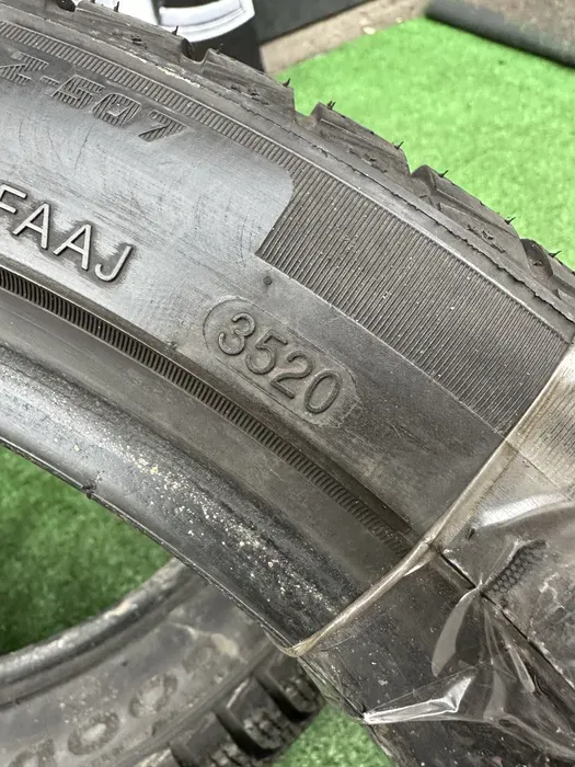 215/45 R17 Goodride Zuper Snow 20г пара шин зимних.