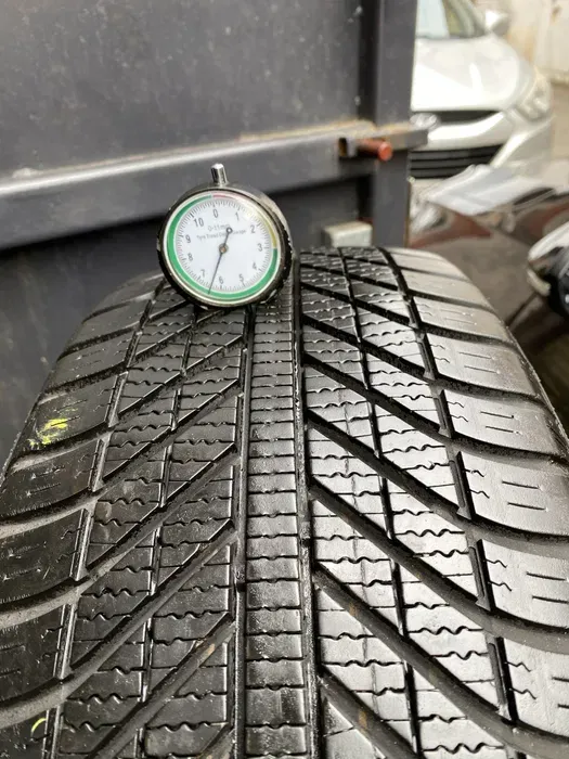 205/55 R16 Good/Year Vector комплект шин всесезонных