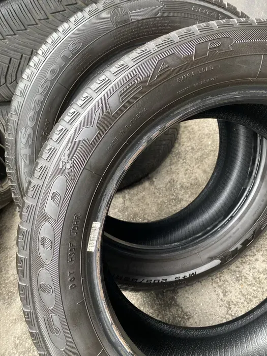 205/55 R16 Good/Year Vector комплект шин всесезонных