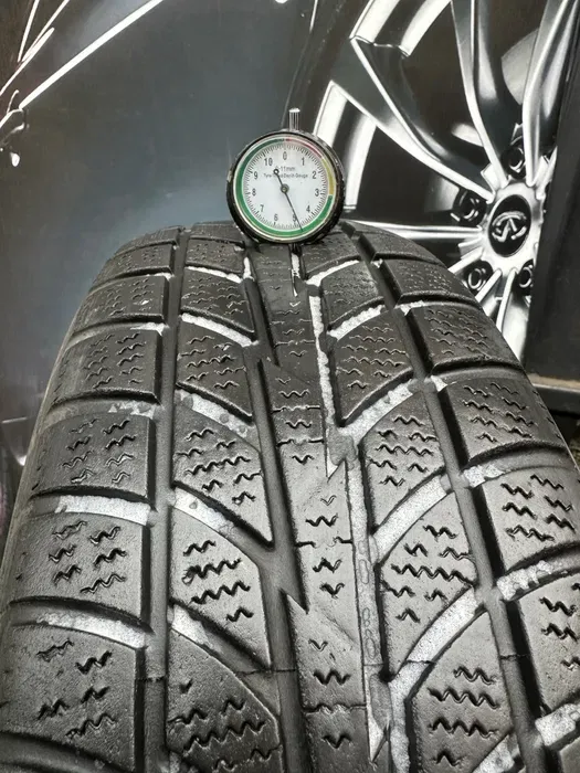 205/70 R15 Hankook i cept RS пара шин зимних.