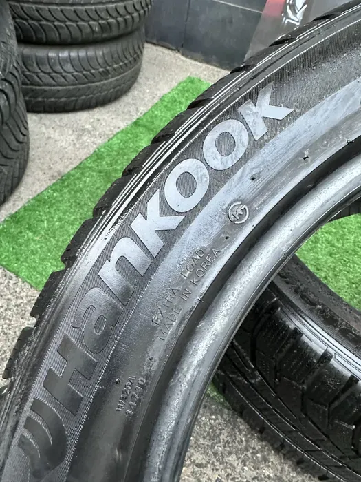 255/45 R20 Hankook i cept evo 2 пара шин зимних.