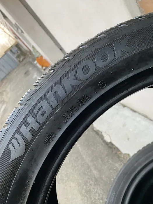 255/45 R20 Hankook i cept evo комплект шин зимних.