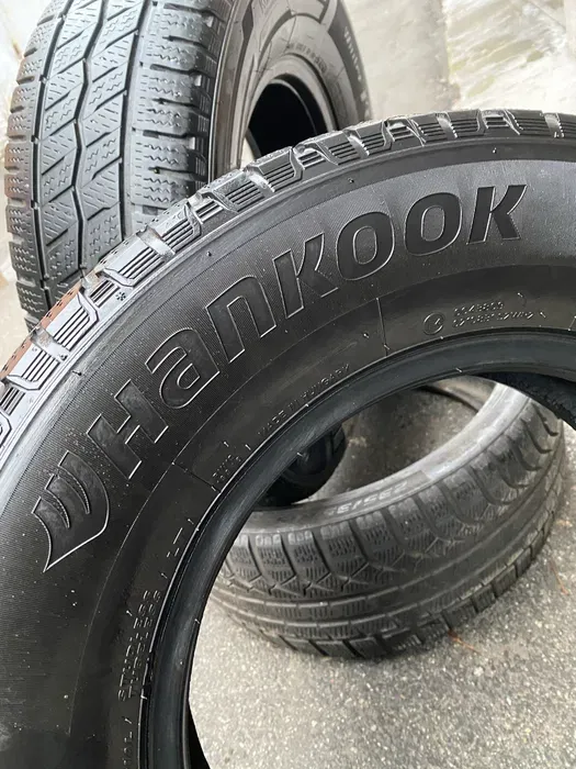 215/70 R15C Hankook i cept LV 21г пара шин зимних