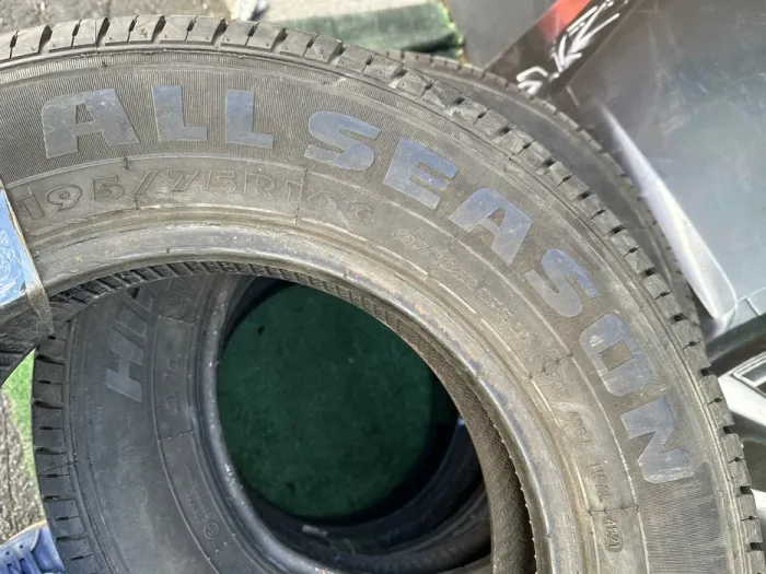 195/75 R16C Hifly All Transit 21г комплект шин всесезонных.