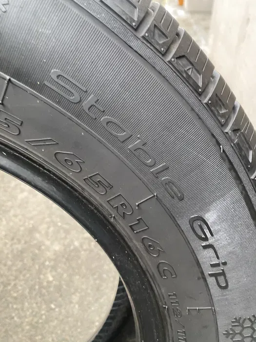 225/65 R16C Hifly Win Transit 21г пара шин зимних.