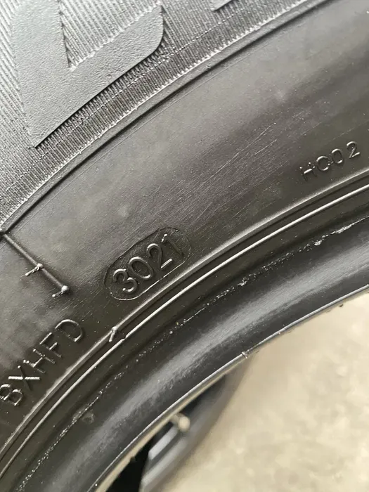 225/65 R16C Hifly Win Transit 21г пара шин зимних.
