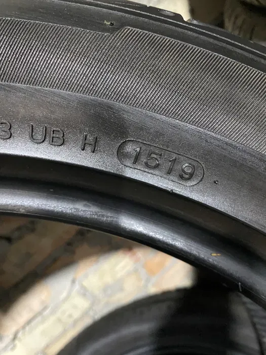 235/50 R19 Hankook Ventus 19г комплект шин летних