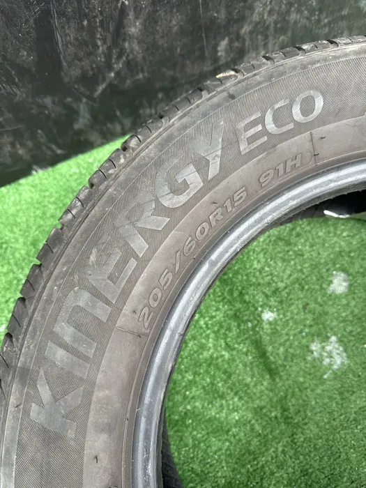 205/60 R15 Hankook Kinergy Eco пара шин летних.