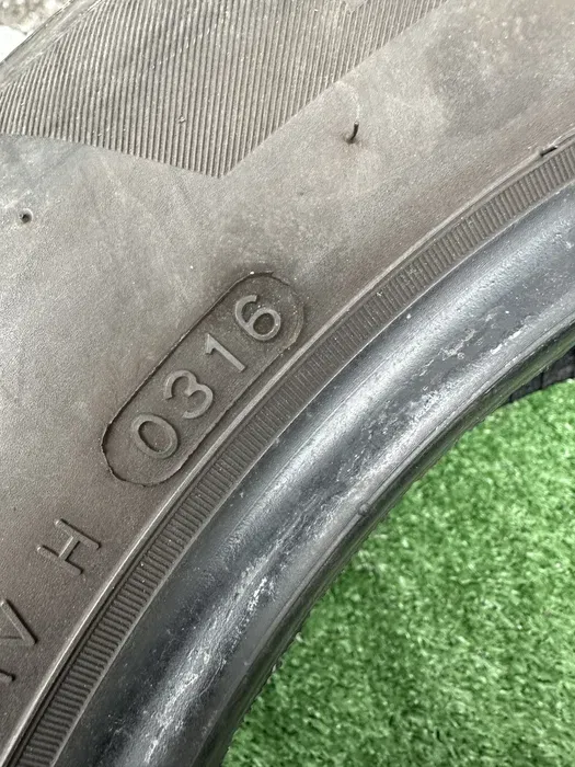 205/60 R15 Hankook Kinergy Eco пара шин летних.