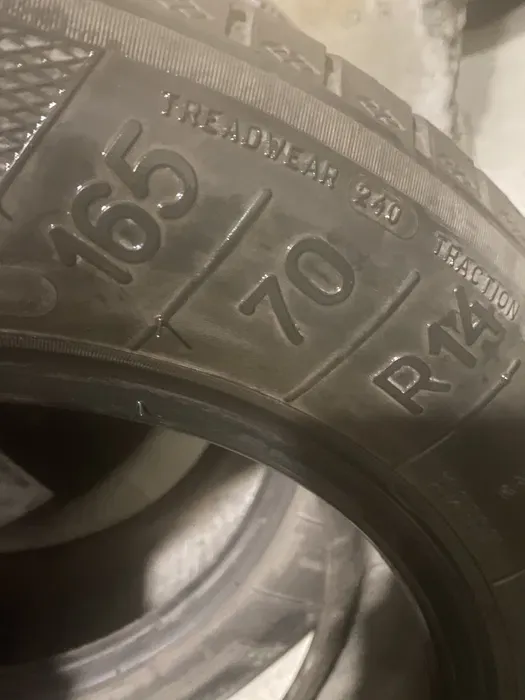165/70 R14 Kleber пара шин летних