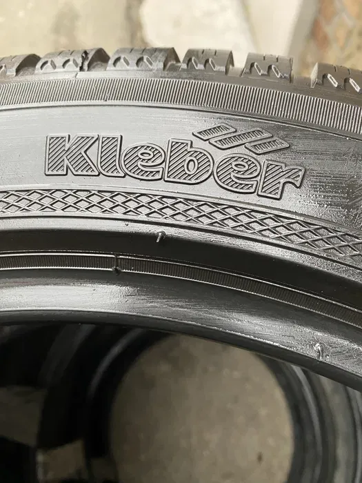 235/45 R18 Kleber Krisalp HP комплект шин зимних.