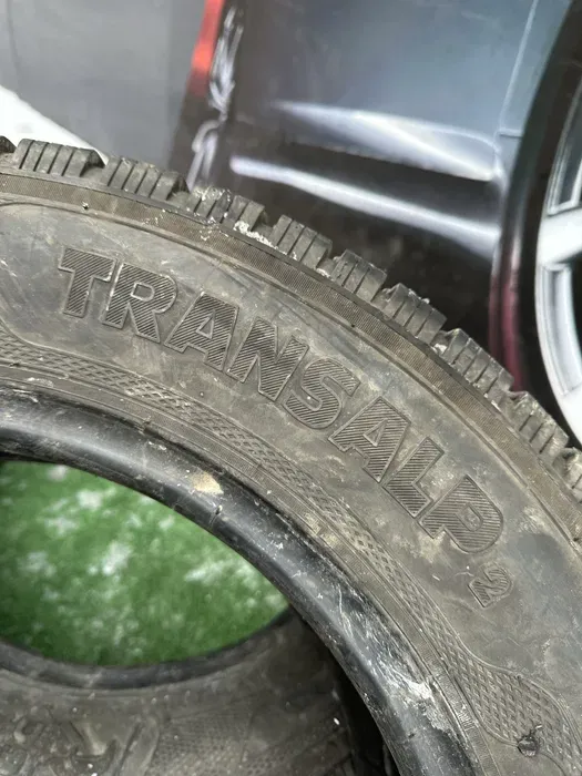 215/65 R16C Kleber Transalp пара шин зимних.