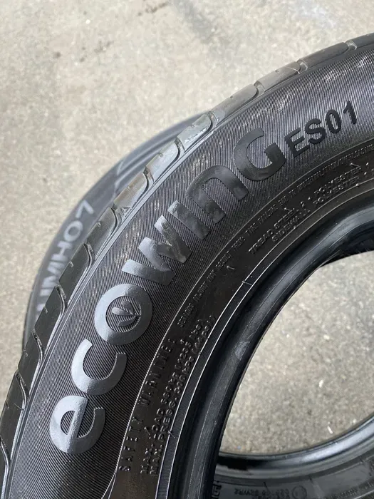 185/65 R15 Kumho Ecowing пара шин летних