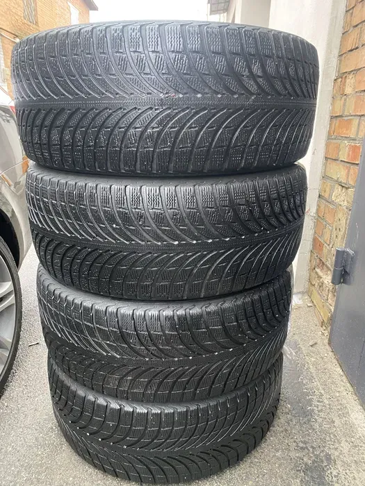 255/45 R20 Michelin Latitude комплект шин зимних.