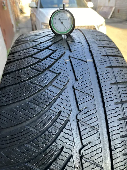 225/40 R18 Michelin Pilot Alpin комплект шин зимних.