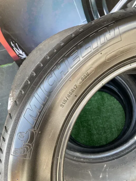 215/65 R17 Michelin Primacy 3. Комплект шин летних.