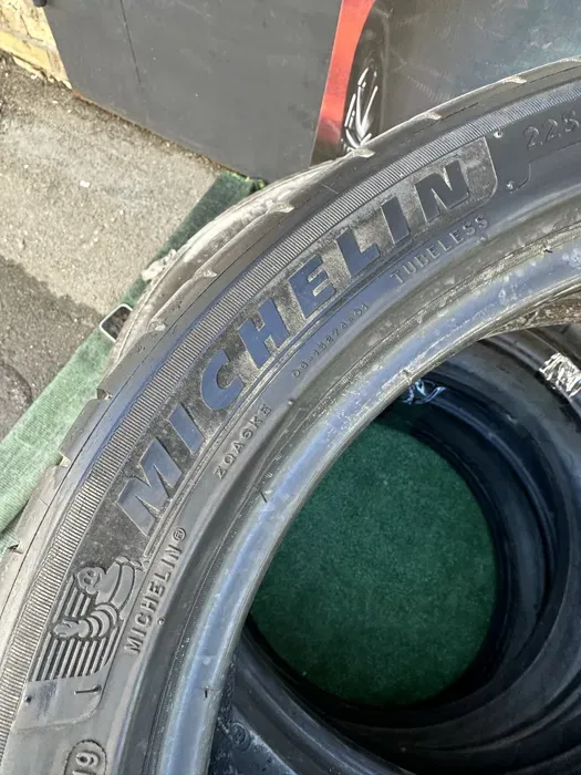 225/45 R19 Michelin Pilot Sport 4, комплект шин летних.