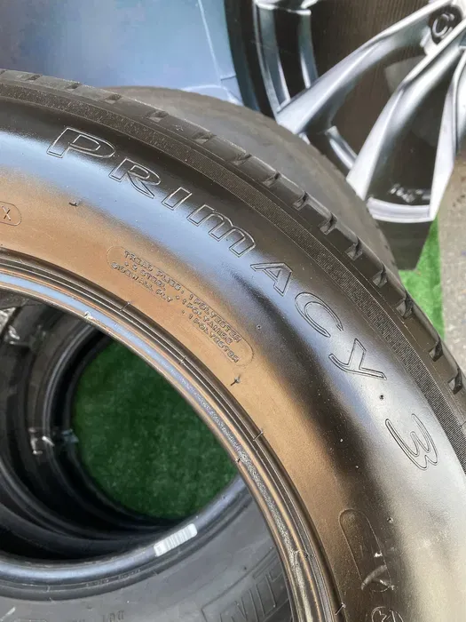 215/65 R17 Michelin Primacy 3. Комплект шин летних.