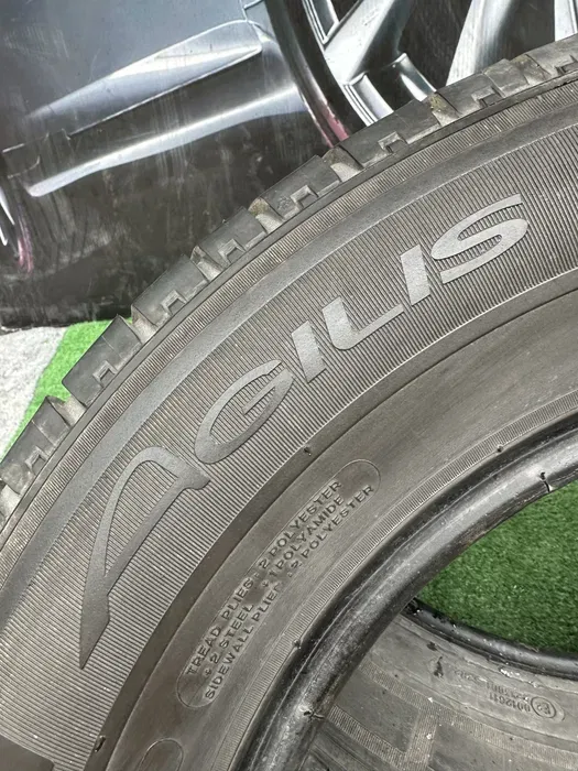 235/65 R16C Michelin Agilis пара шин летних.