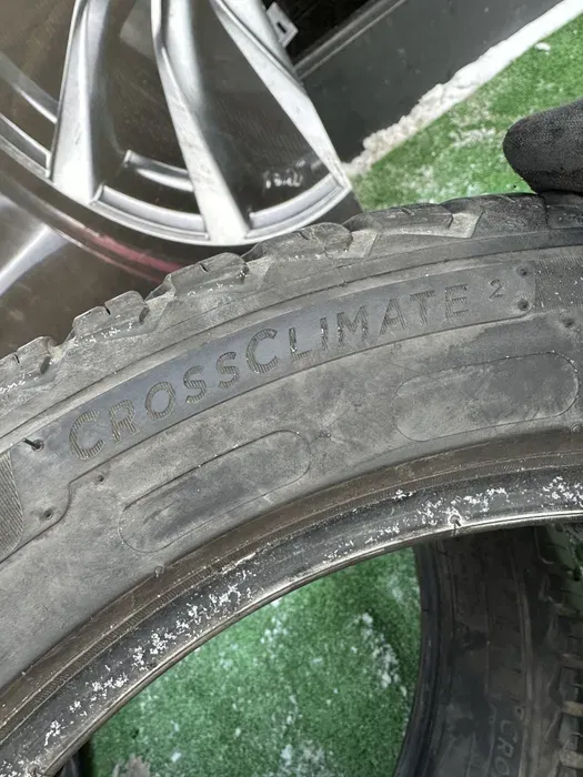 225/45 R17 Michelin CrossClimate 23г пара шин всесезонных.