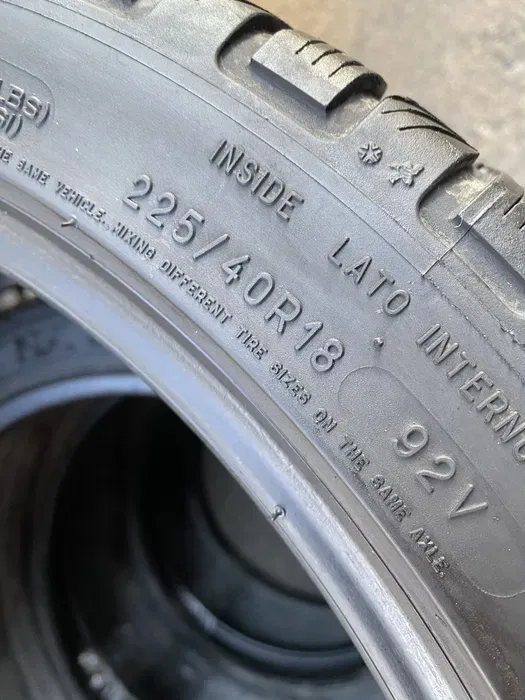 225/40 R18 Michelin Pilot Alpin комплект шин зимних.
