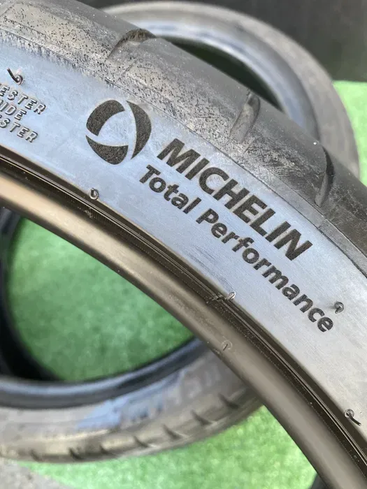 235/35 R20 Michelin Pilot Sport 4, 21г пара шин летних