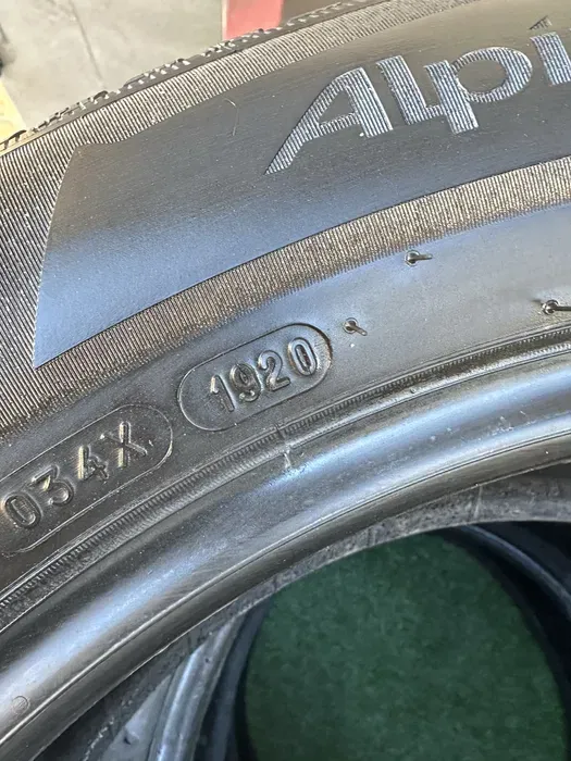 225/55 R17 Michelin Alpin 5, 20г комплект шин зимних.