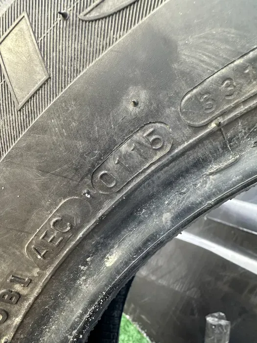 225/60 R15 Maxxis пара шин летних.