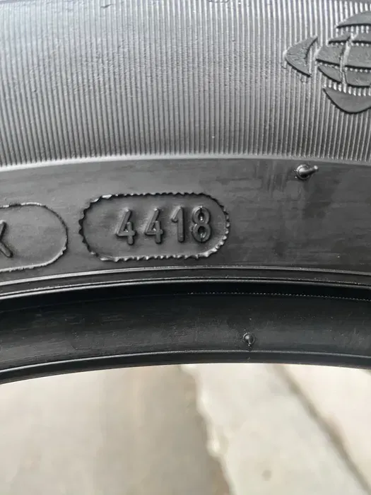 255/45 R20 Michelin Latitude комплект шин зимних.