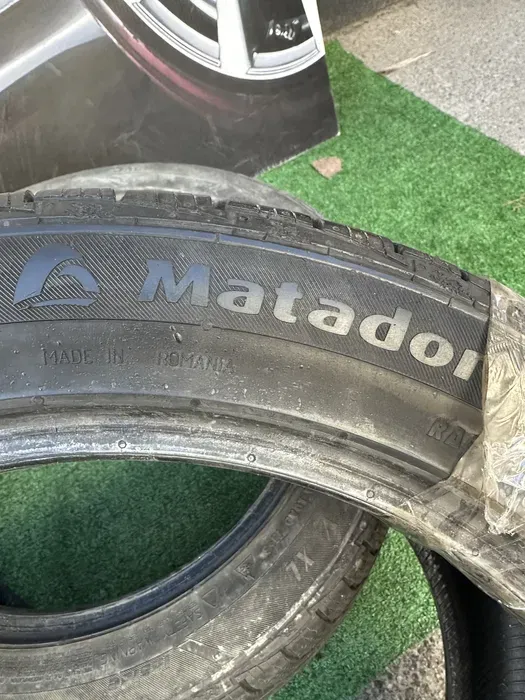 235/45 R17 Matador Sibir 19г пара шин зимних.