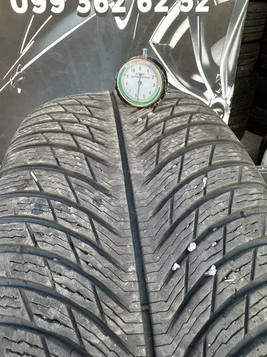 245/50 R19 Michelin Pilot Alpin 5 run/flat 22г пара шин зимних.