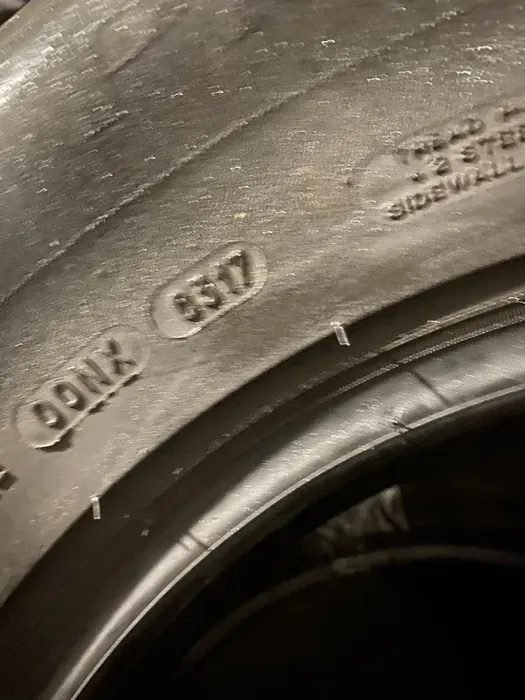 215/65 r17 Michelin комплект шин летних