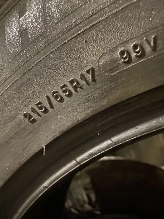 215/65 r17 Michelin комплект шин летних