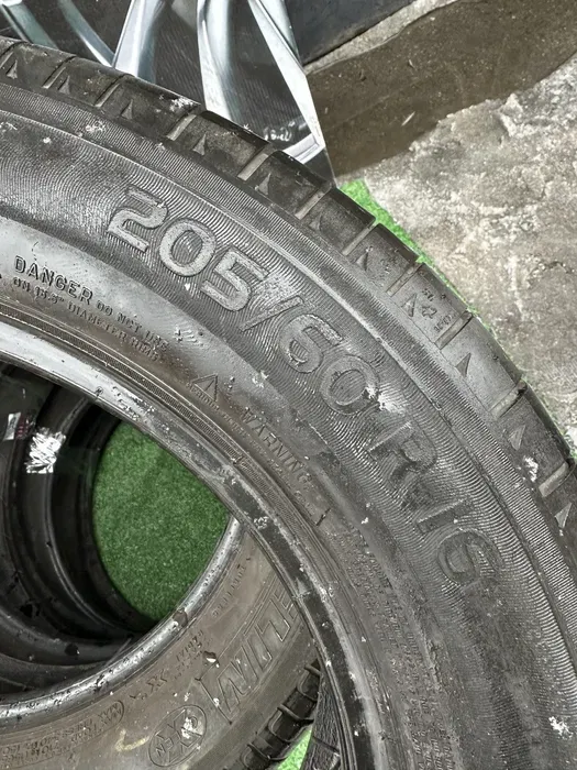 205/60 R16 Michelin Energy Saver комплект шин летних.