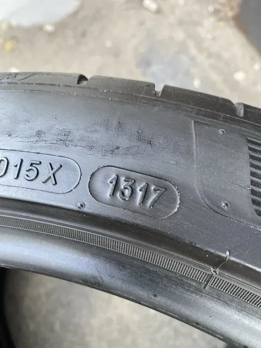 255/35 R19 Michelin Pilot Sport 4, шина одиночка