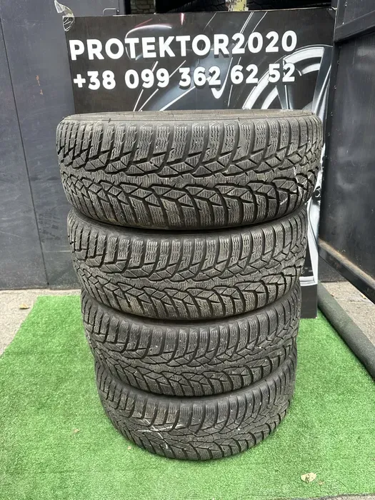 215/60 R16 Nokian WR комплект шин зимних.