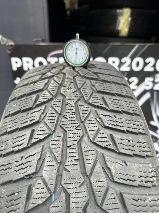 215/60 R16 Nokian WR комплект шин зимних.